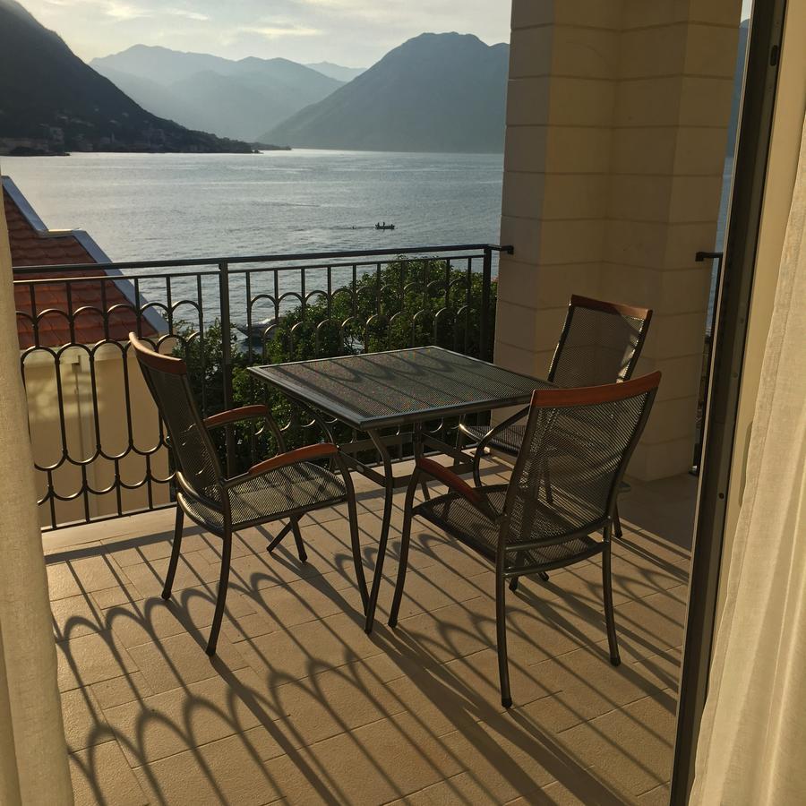 Melodia Del Mare Apartment Kotor Bagian luar foto