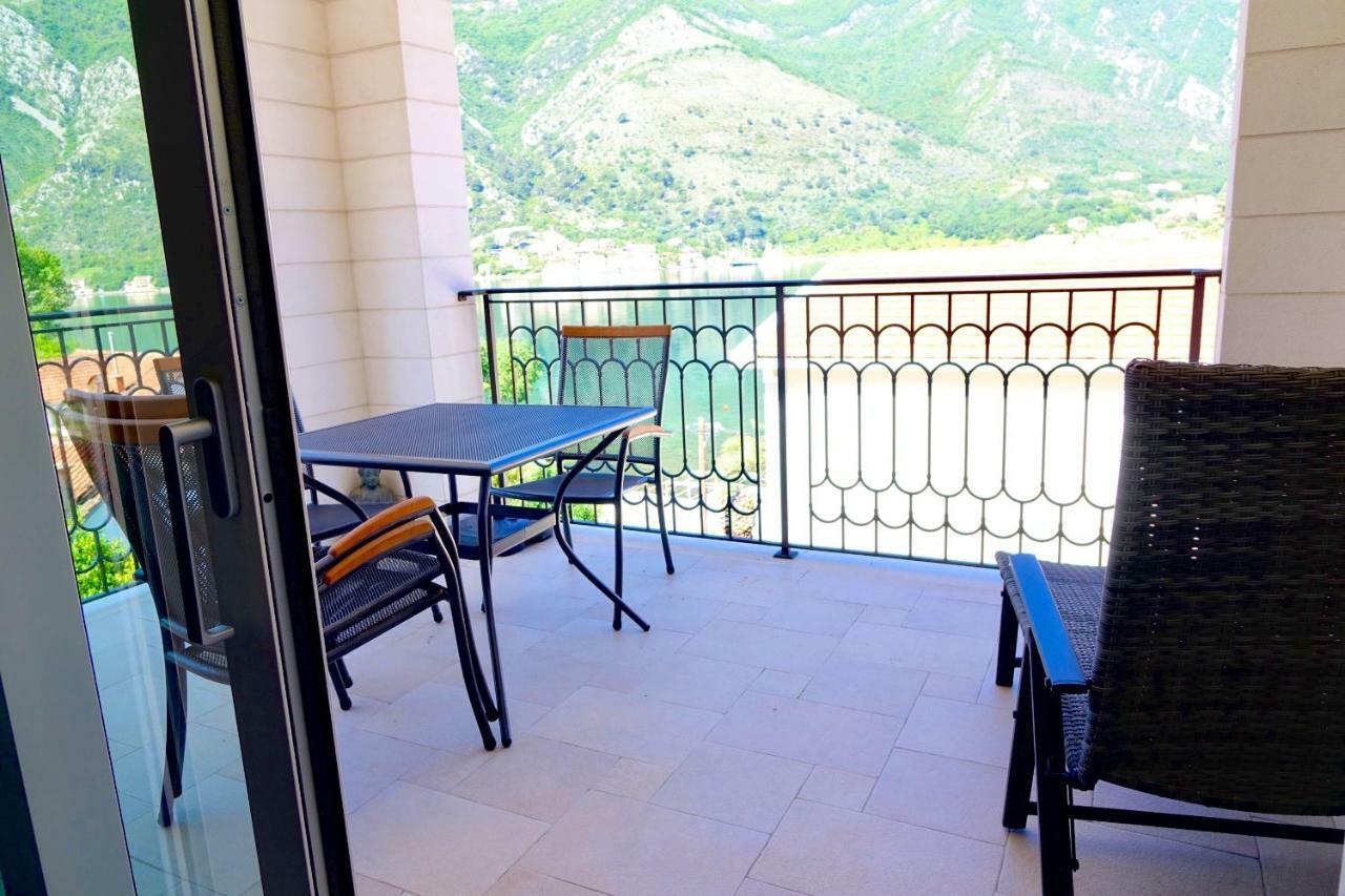 Melodia Del Mare Apartment Kotor Bagian luar foto